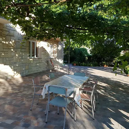 Apartman Olivera