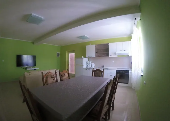 Olivera Apartment *